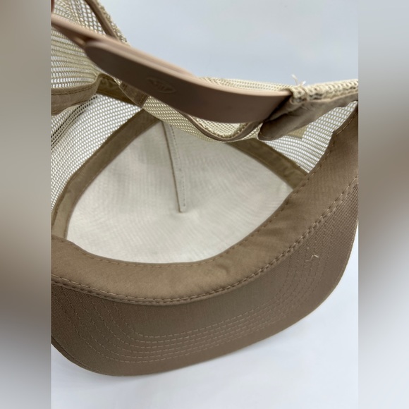 Vintage trucker hat funny quote about age, tan NWT, SnapBack mesh cap - Picture 7 of 8